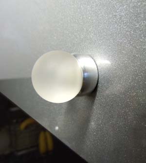 Glowpull, a smart cabinet knob prototype by ThingM